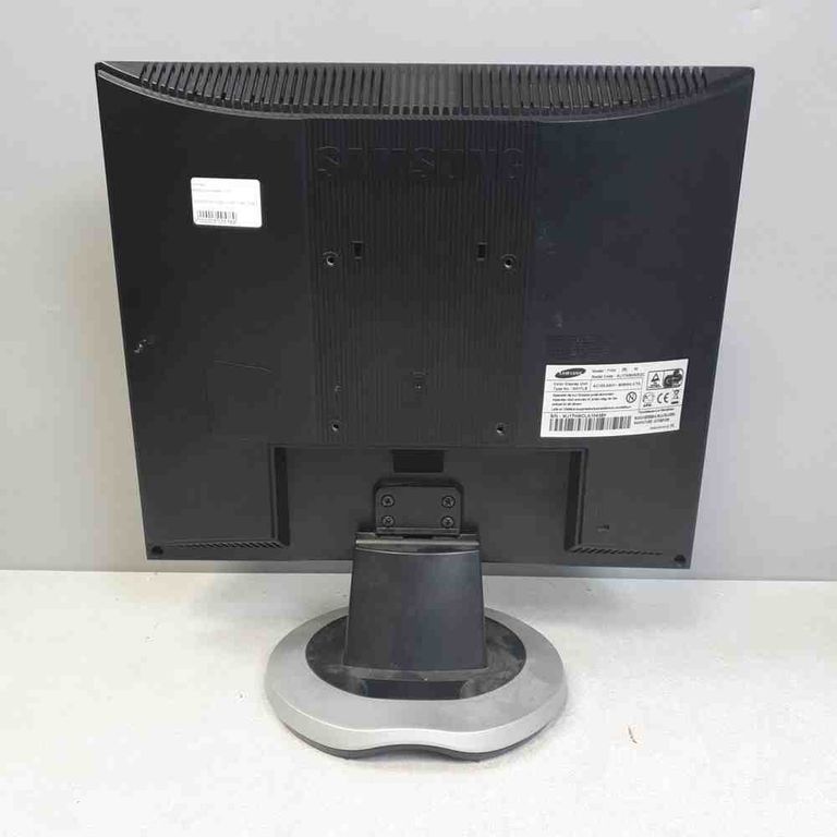 Оголошення Samsung SyncMaster 710N Б/У