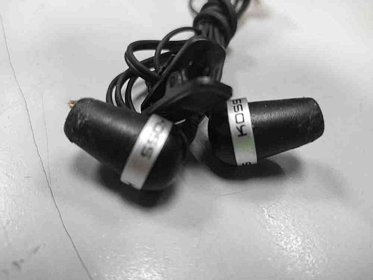 Оголошення Koss The Plug Wireless Б/У