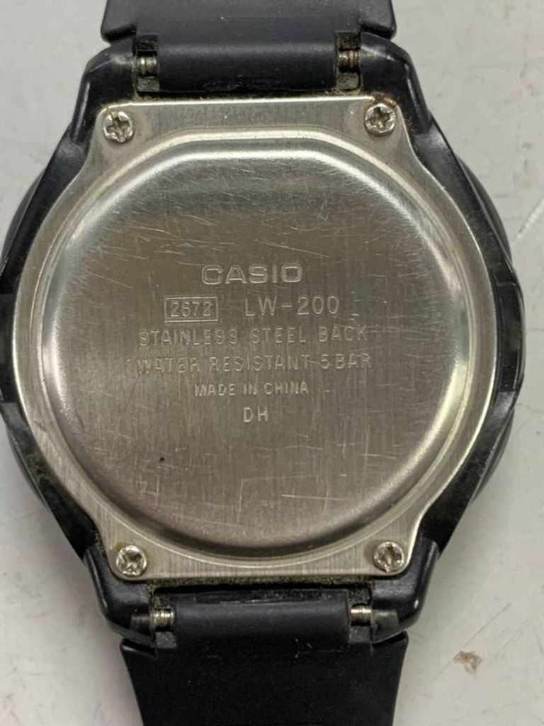 Casio lw-200