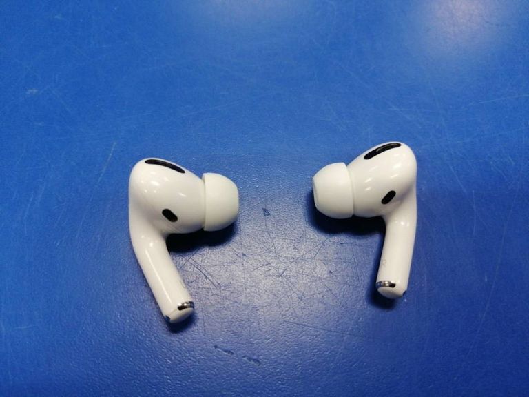 Apple airpods pro a2190,a2084+a2083 2019г