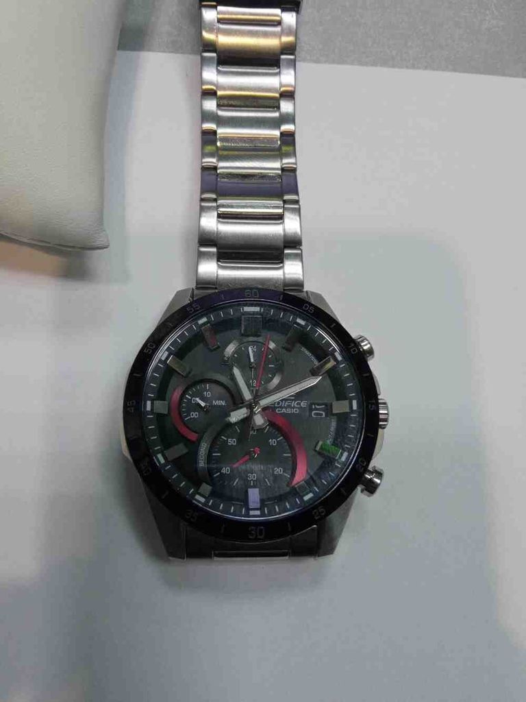 Оголошення Casio EFR-571D-1AVUEF Б/У