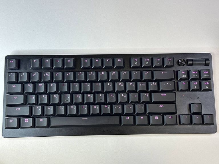 Объявление Razer deathstalker v2 pro tkl switch Б/У