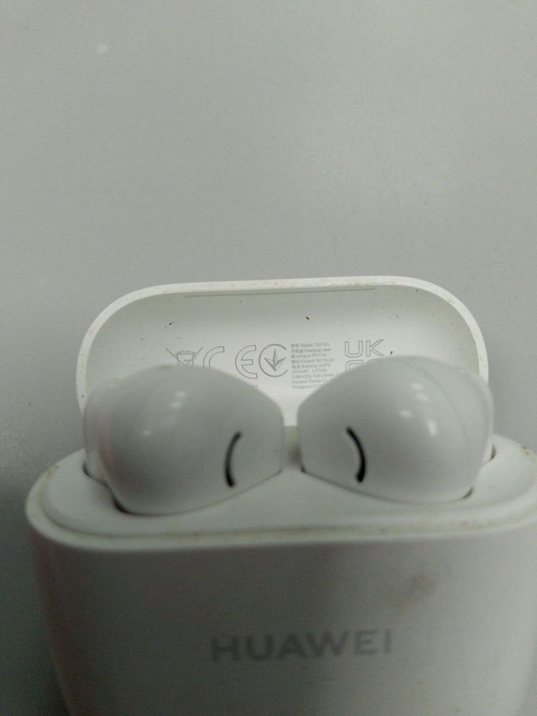 Дешиво Huawei freebuds se 2 с ломбарда