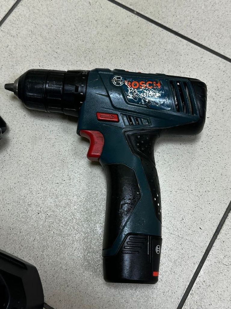 Оголошення Bosch gsr 1080-2li 2акб зп Б/У