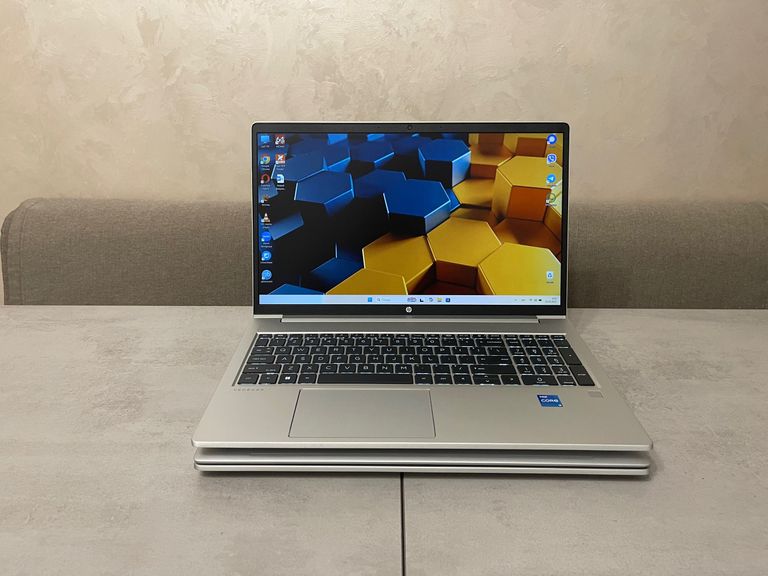 Купить Ультрабук HP EliteBook 450 G9, 15,6" FHD IPS, i5-1235U, 16GB, 256GB SSD Б/У