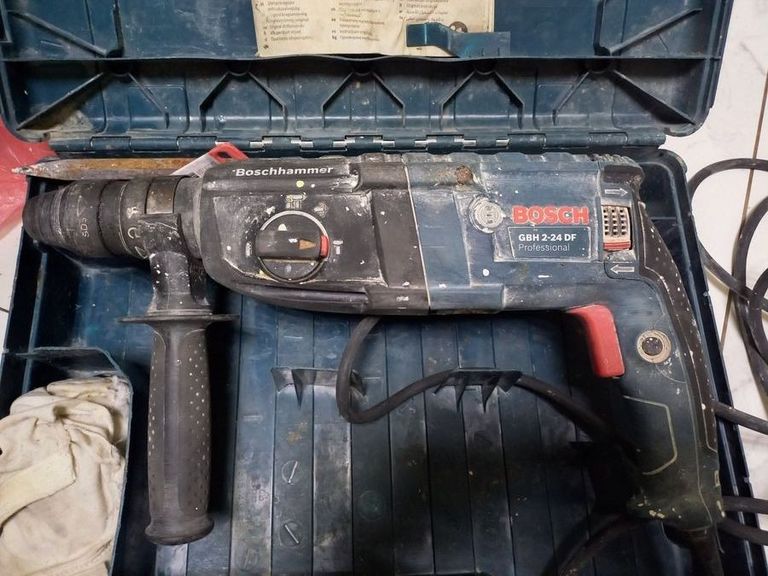 Розпродаж Bosch gbh 2-24 df, продавець Техноскарб