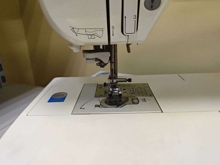 Дешево Brother nv-1500/1500d / innov-is 1500/1500d з ломбарду