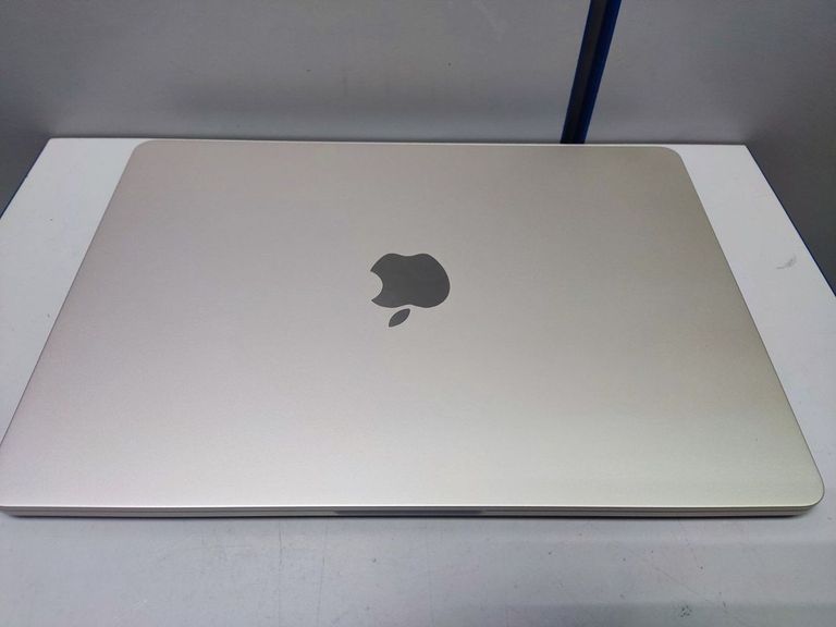 Apple MacBook Air 13,6" M2 Silver 2022 (Z15X0005K) Код:01-200775443. Изображение 10