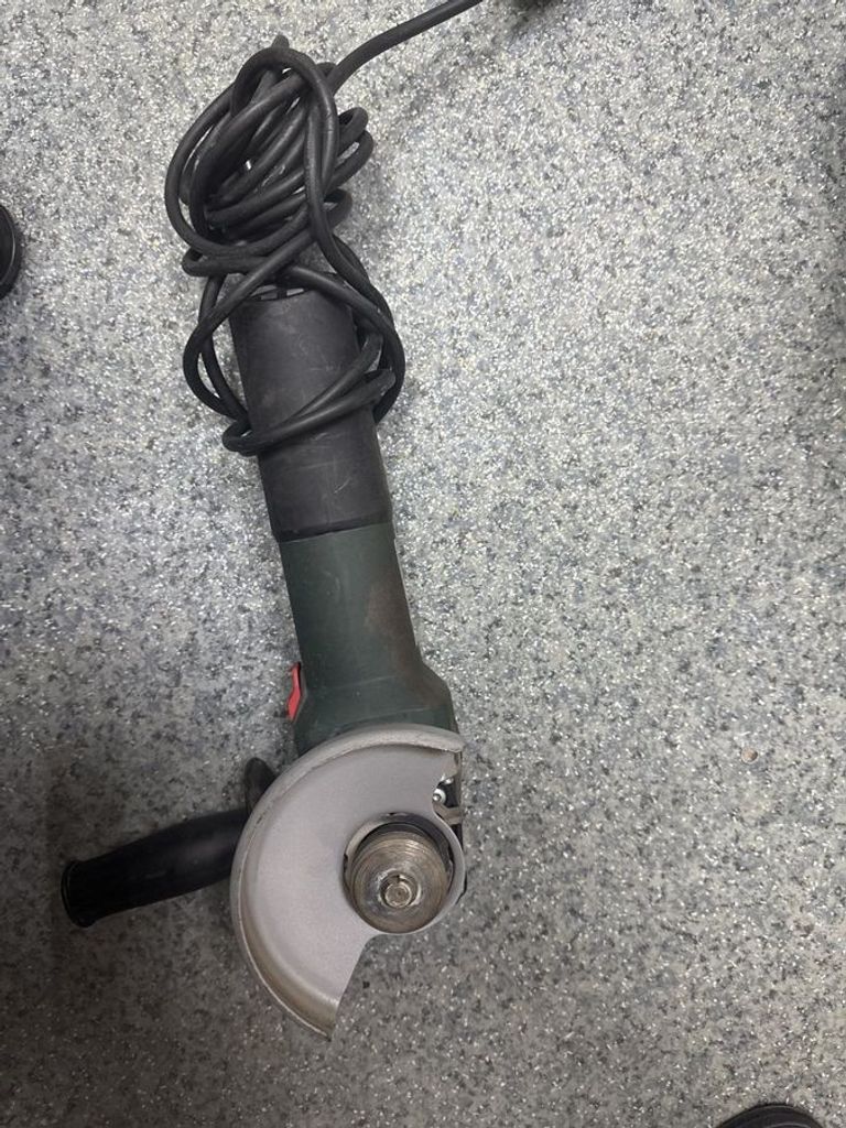 Metabo WEQ 1400-125 (600347000) Код:01-200779239. Зображення 5