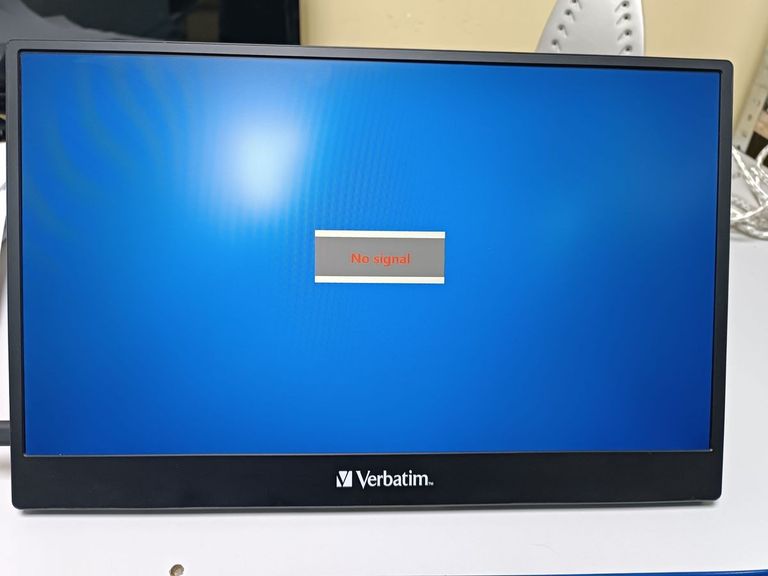 Дешиво Verbatim pm-14 portable monitor с ломбарда