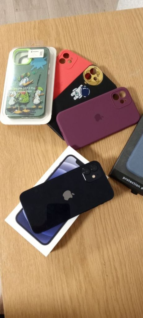 Купить Apple iPhone 12 128GB Black (MGJA3/MGHC3) Б/У