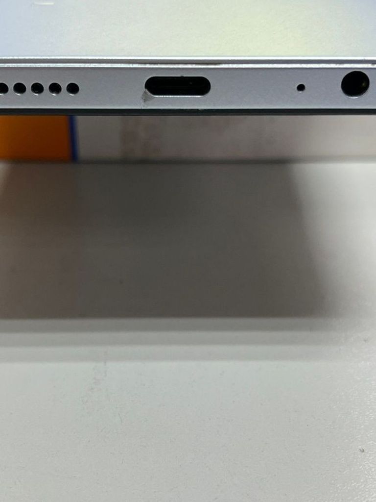 Розпродаж Tecno spark go 2024 3/64gb, продавець Техноскарб