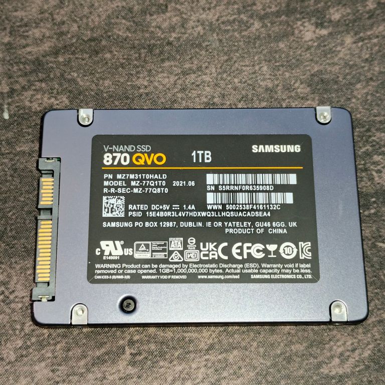 Дешево Samsung 870 QVO 1 TB (MZ-77Q1T0BW) з ломбарду