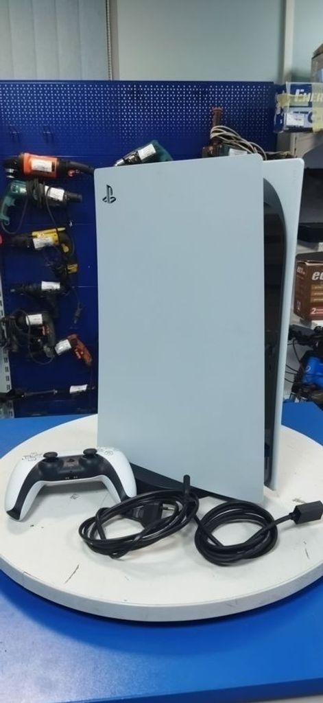 Купить Sony PlayStation 5 Digital Edition 825GB Б/У