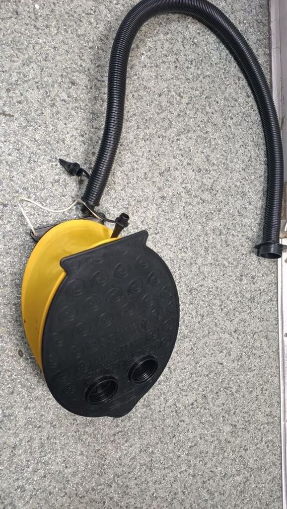 Дешиво Storehede 12в/230в с ломбарда