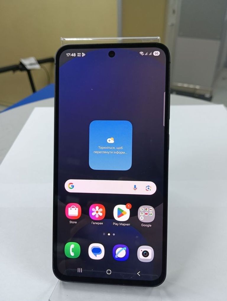 Оголошення Samsung galaxy s24 fe 8/256gb Б/У