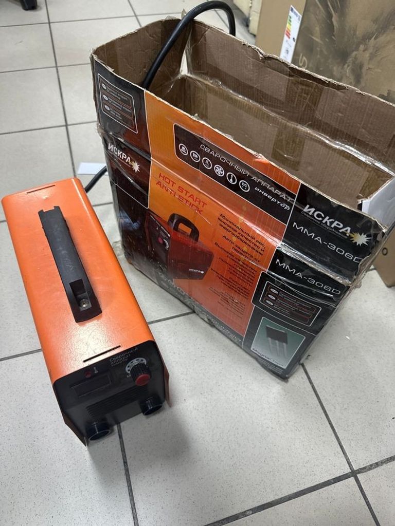 Дешиво Іскра mma-306d с ломбарда