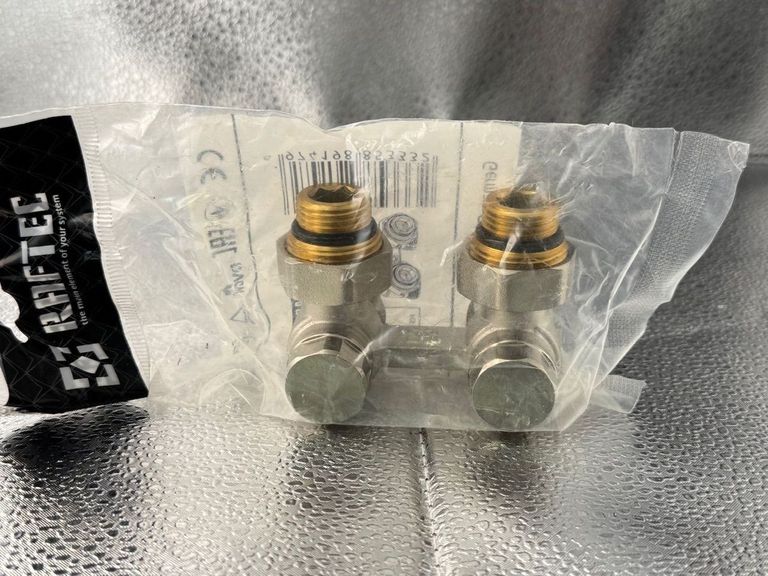 Купить Raftec 1/2х3/4" hrka11 кутовий Б/У