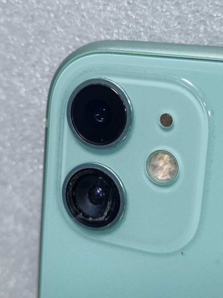 Apple iphone 11 64gb Код:01-200814608. Изображение 6