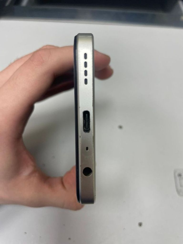 Распродажа Realme 10 4/128gb, продавец Техноскарб