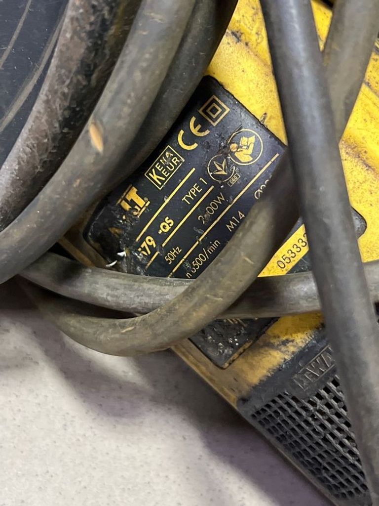 Объявление Dewalt DWE4579 Б/У