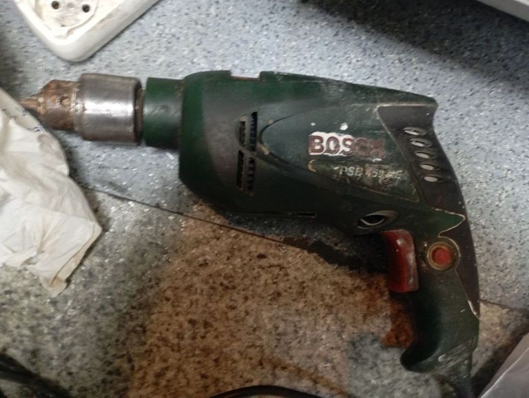 Дешиво Bosch PSB 450 RE с ломбарда