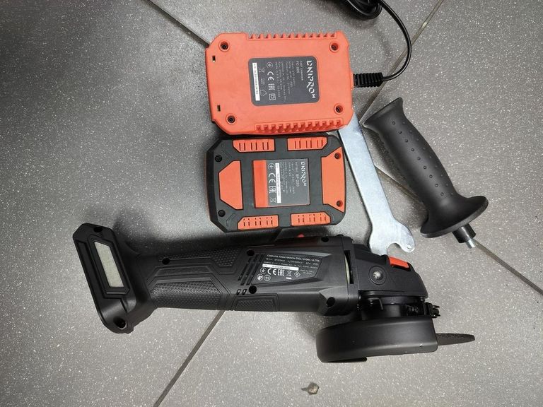 Дешиво Dnipro-M dga-200bc ultra 1акб 2ah зп с ломбарда