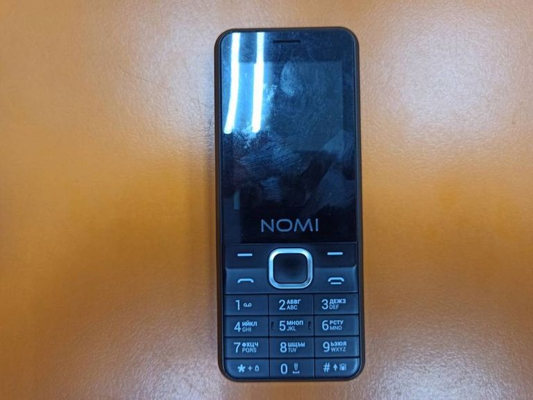 Купити Nomi i2402 Black Б/У