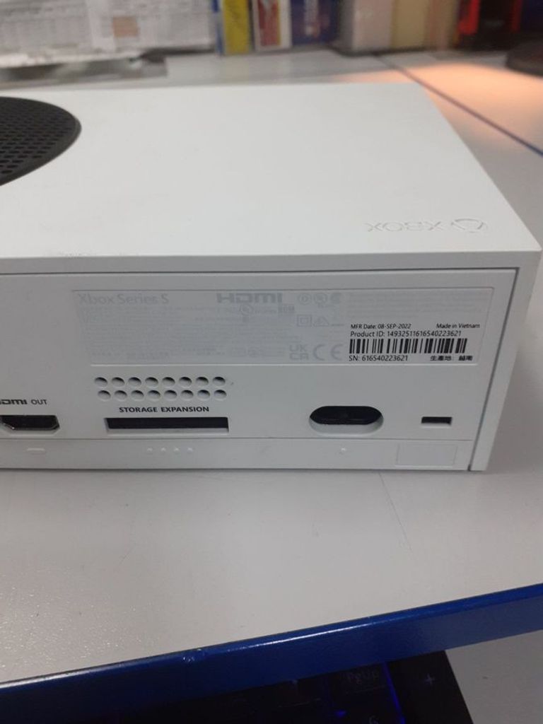 Купить Microsoft xbox series s 512gb Б/У