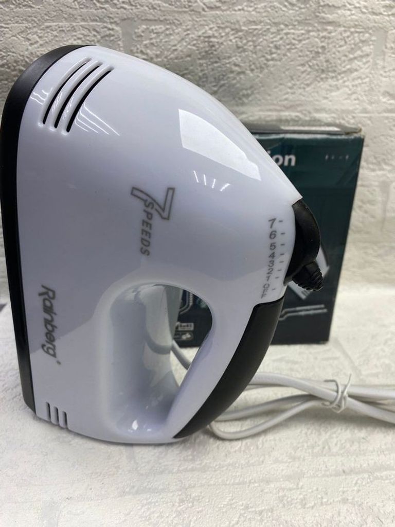 Дешево Миксер ручной Rainberg RB-1001 7 скоростей + насадки для теста з ломбарду