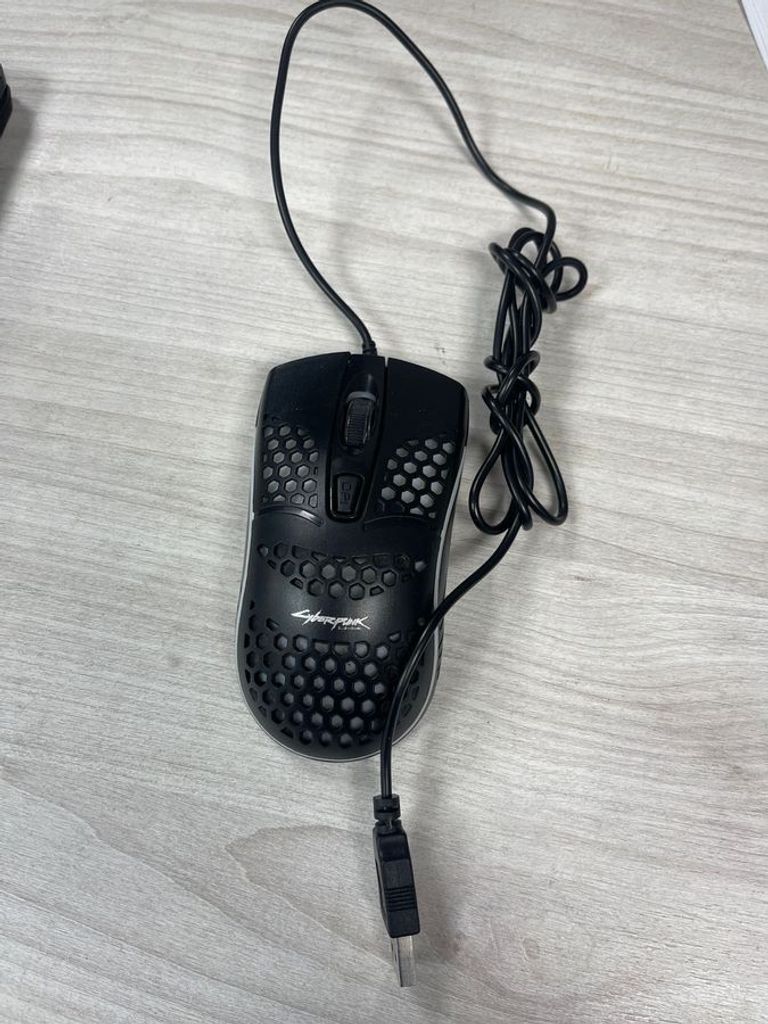 Купить Без моделі Б/У