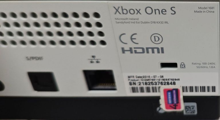 Microsoft Xbox One S 500GB Код:01-200844124. Изображение 6