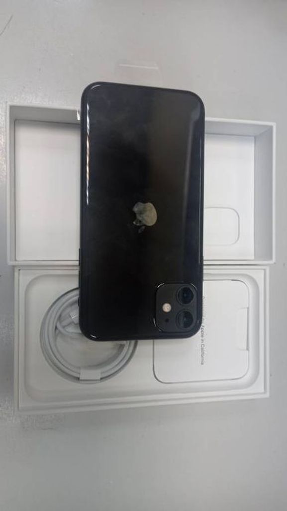 Дешево Apple iphone 11 64gb з ломбарду