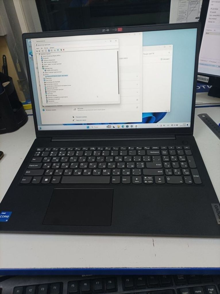 Дешиво Lenovo 15/core i5-13420h ddr5/16gb ddr5/ssd 512 gb/*інтегрована с ломбарда