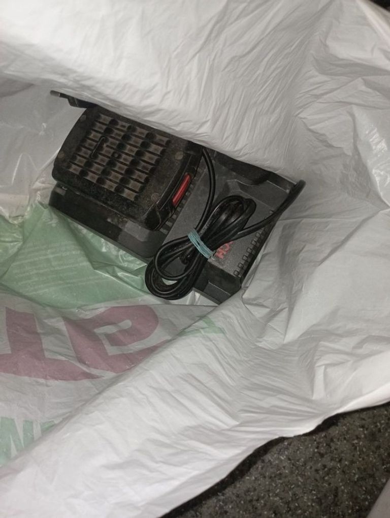 Розпродаж Bosch gsr 18-2 li plus 2акб 2ah зп l-boxx, продавець Техноскарб