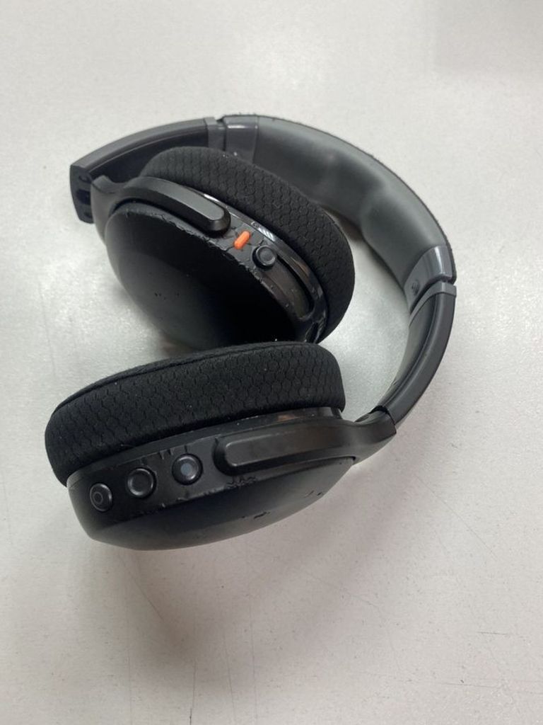 Дешево Skullcandy crusher evo з ломбарду