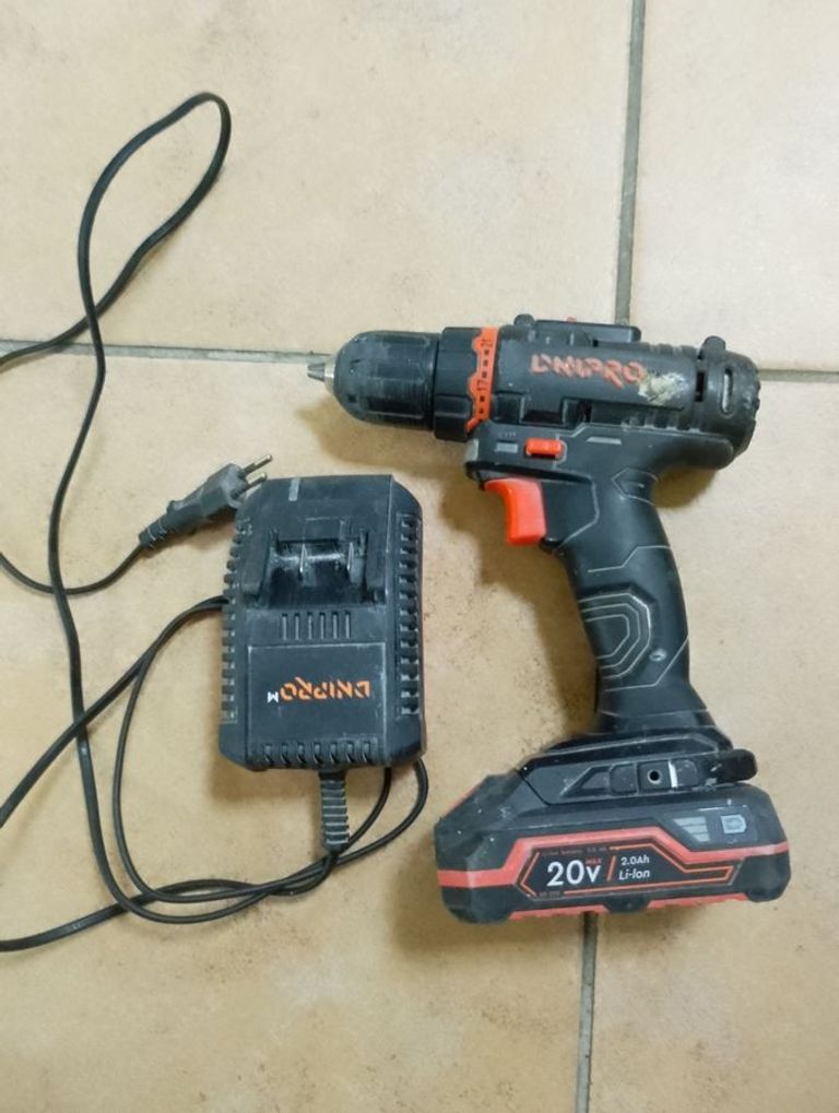 Купити Dnipro-M cd-218 1акб 2ah зп Б/У