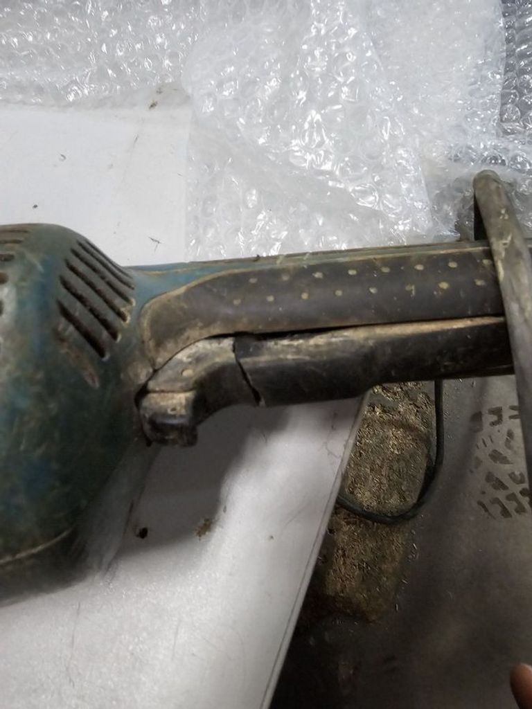 Купити Makita ga9020s Б/У