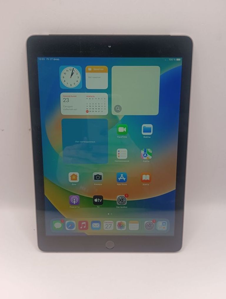 Купить Apple ipad 9.7 5gen wi-fi 32gb Б/У