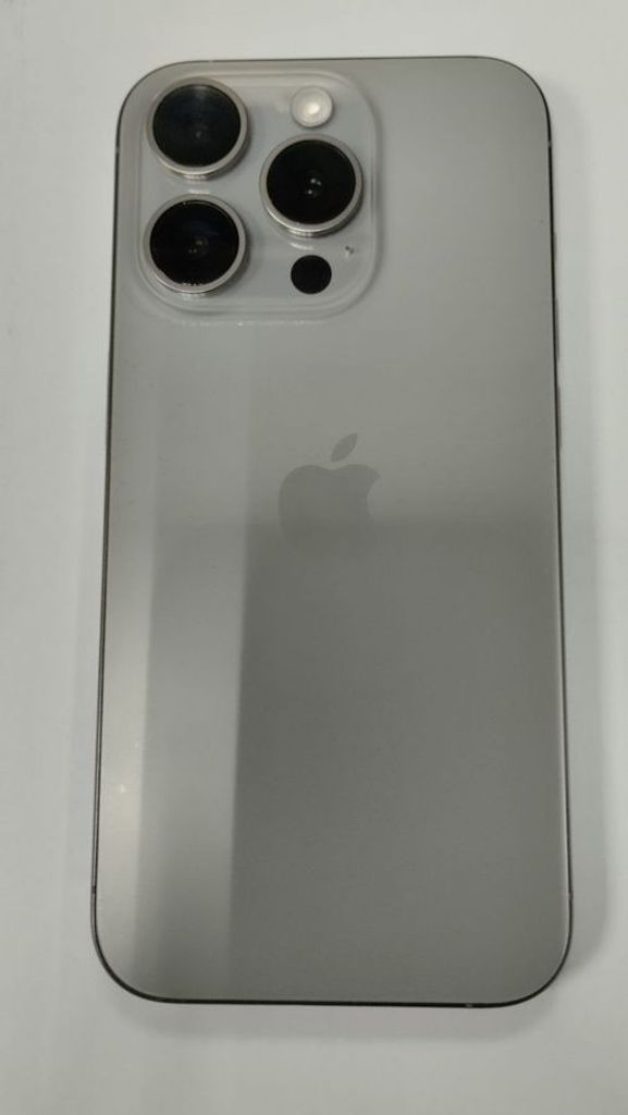 Apple iphone 15 pro 128gb Код:01-200888630. Изображение 6