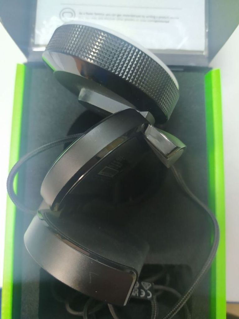 Дешево Razer kiyo rz19-02320100-r3m1 з ломбарду