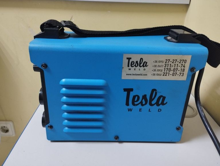 Дешиво Tesla weld MMA 245 с ломбарда