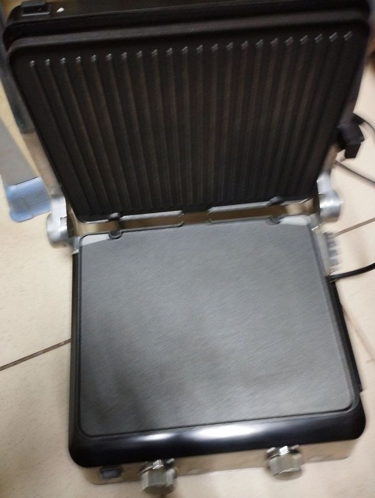 Оголошення Braun MultiGrill 7 CG 7020 Б/У