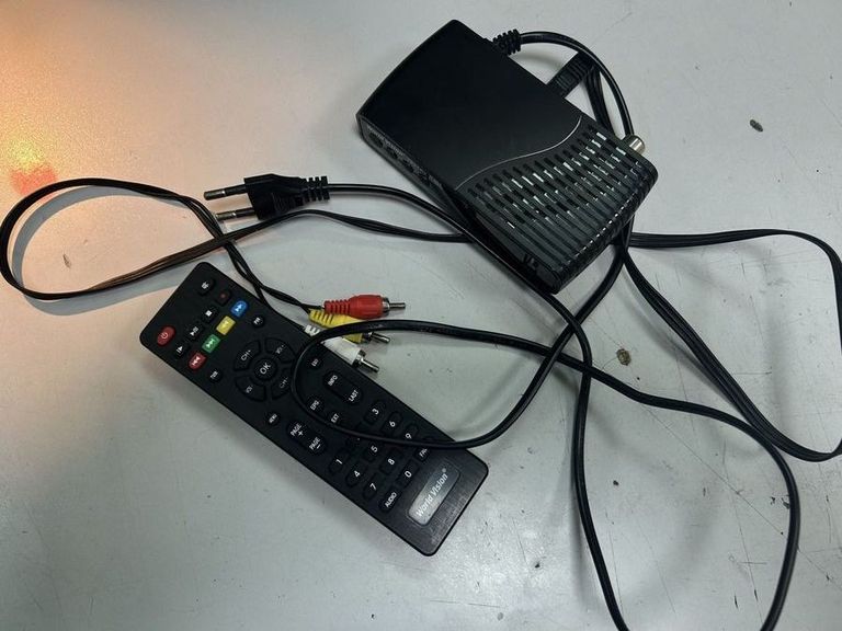 Купити World vision T624M2 Б/У