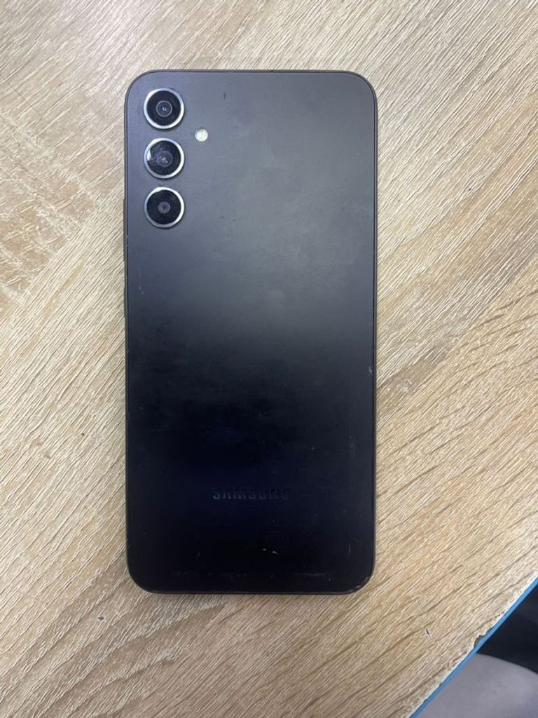 Дешево Samsung galaxy a34 5g sm-a346e 8/256gb з ломбарду