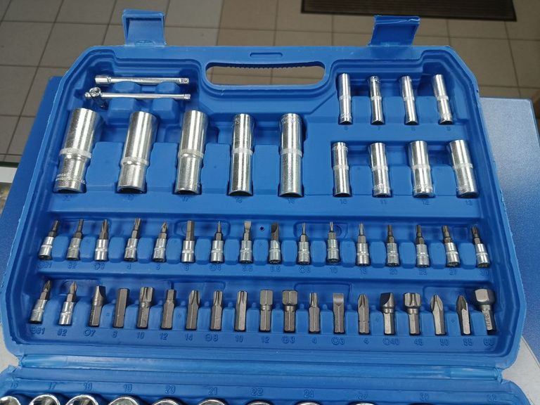 Оголошення New Tools 108 pcs Б/У