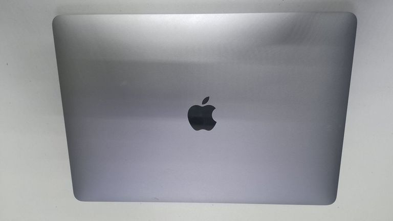 Купити Apple MacBook Air 13'' Late 2020 Б/У