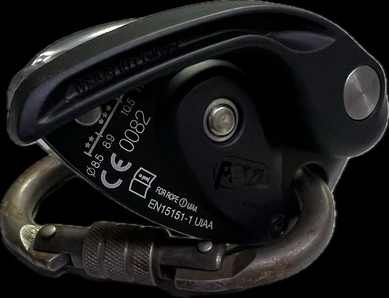 Оголошення Petzl grigri Б/У