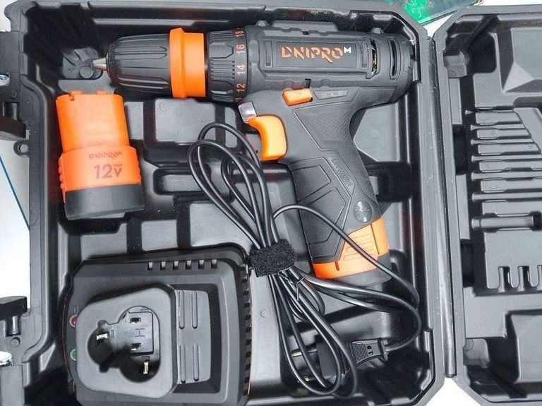 Дешиво Dnipro-M cd-12qx с ломбарда