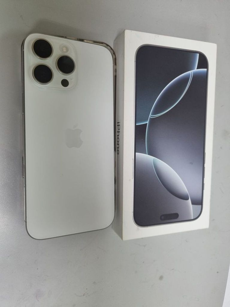 Купити Apple iphone 16 pro max 256gb Б/У